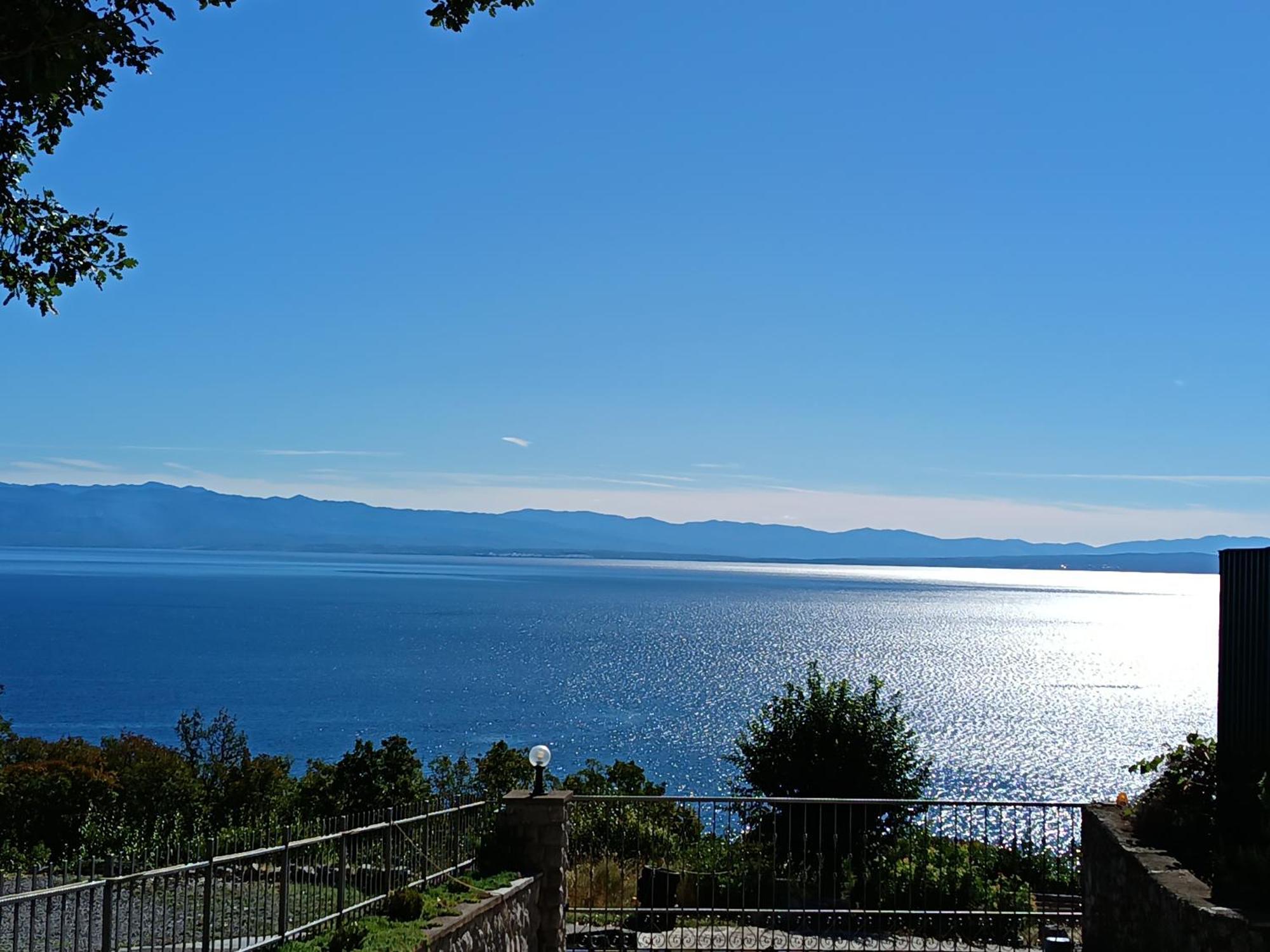 Apartment D&J 2 Mošćenička Draga Buitenkant foto